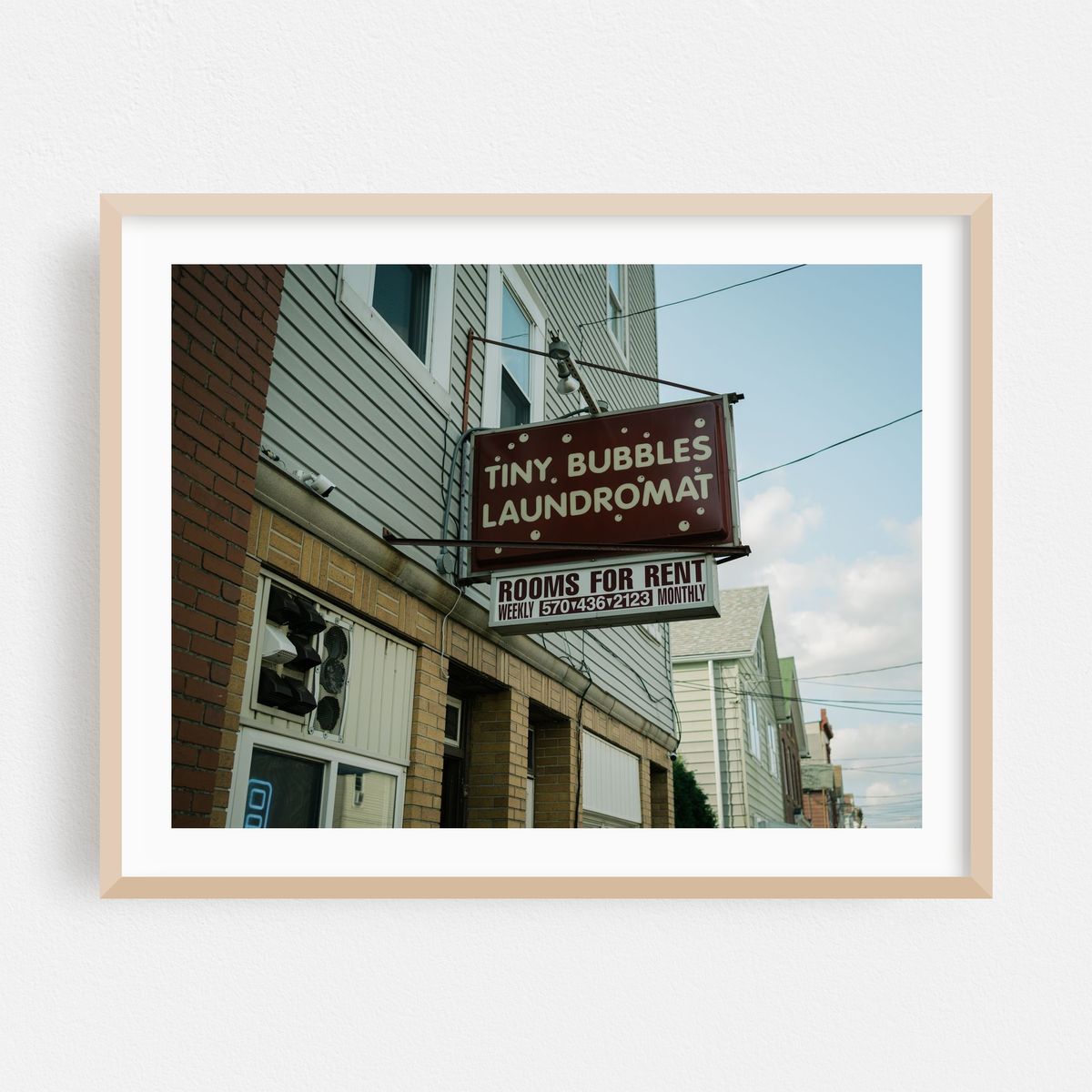 Tiny Bubbles Laundromat, Freeland – image 1 of 3