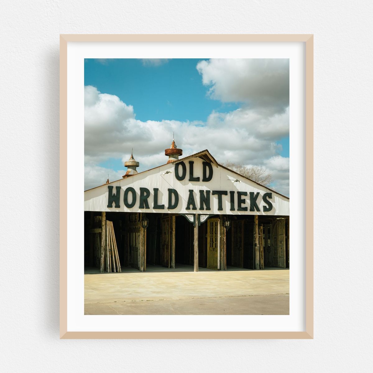 Old World Antieks, La Grange – image 1 of 12