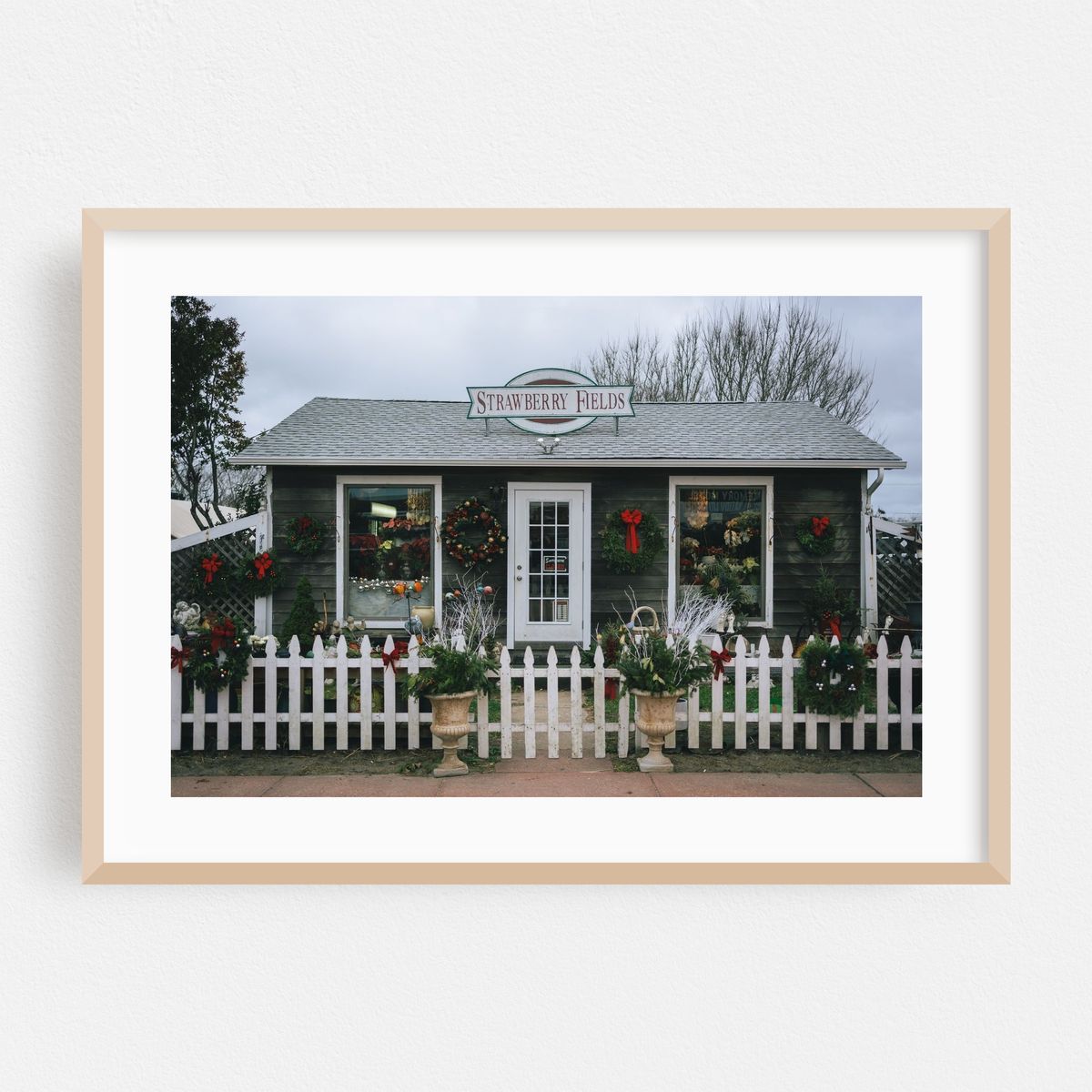 Strawberry Fields, Montauk 02 – image 1 of 6