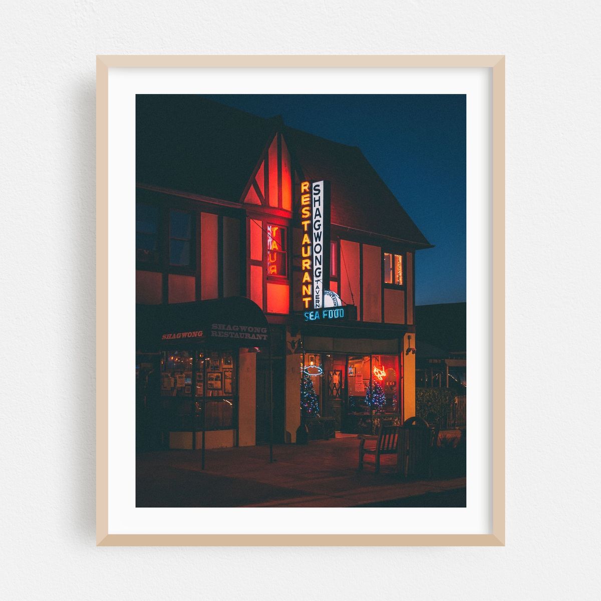 Shagwong Tavern 02 – image 1 of 12