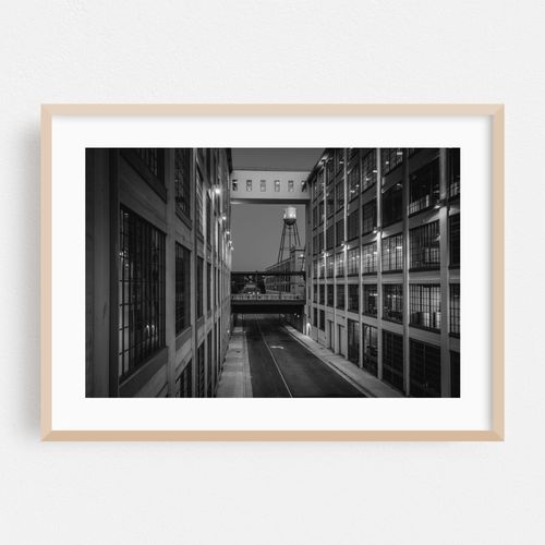 5th Street Skywalk B&W