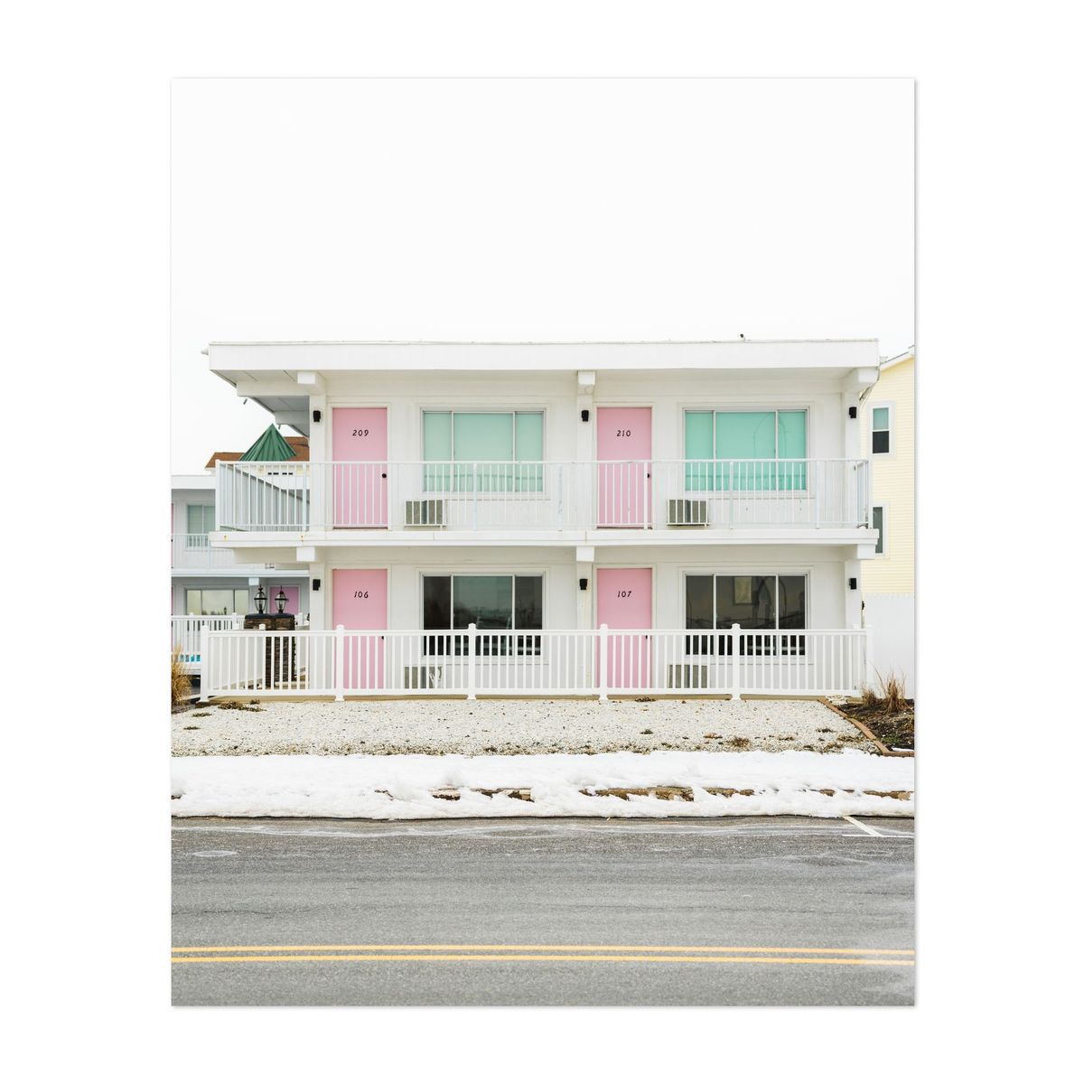 Alante Motel in Winter 01 – image 1 of 2