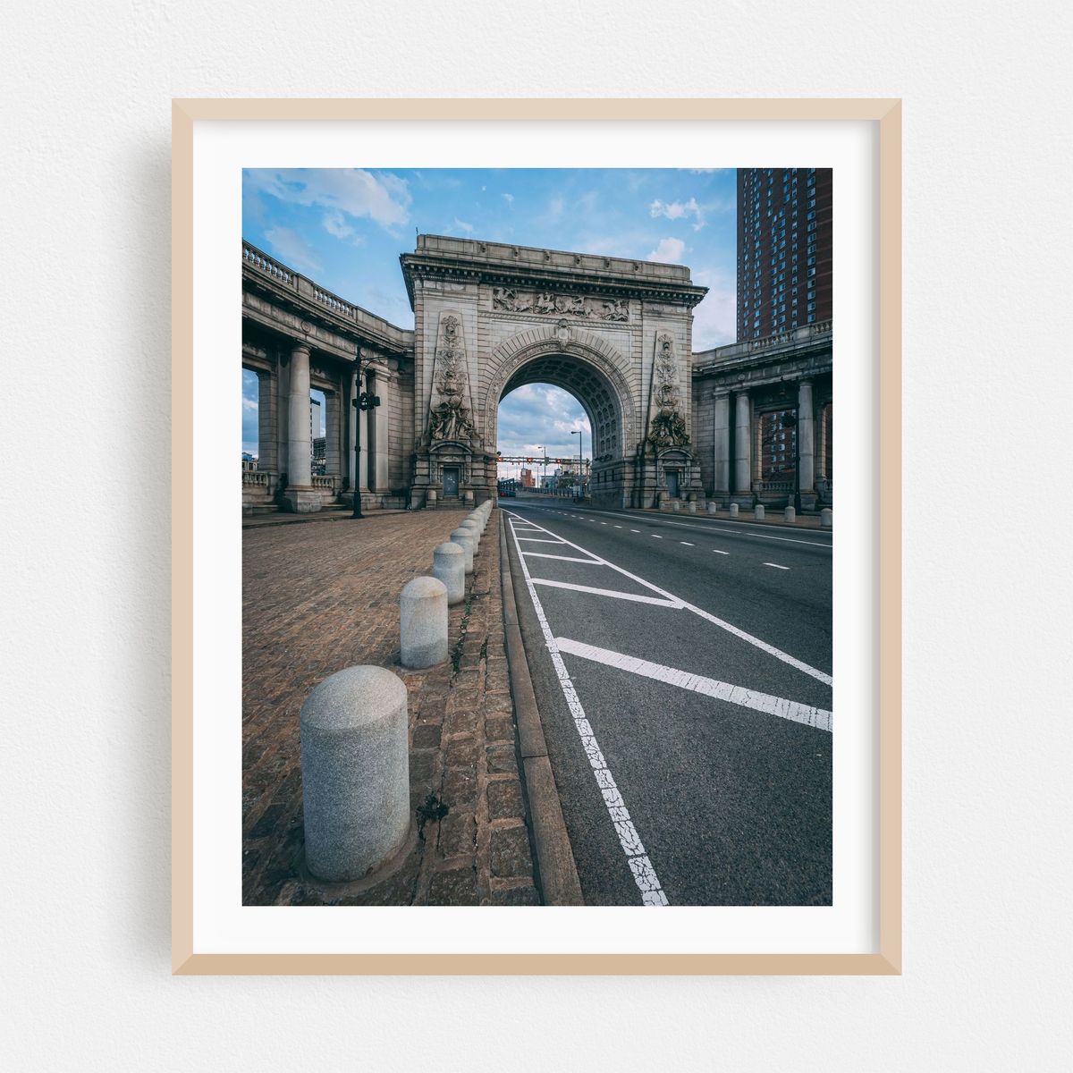 Manhattan Bridge Entrance 01 – image 1 of 16