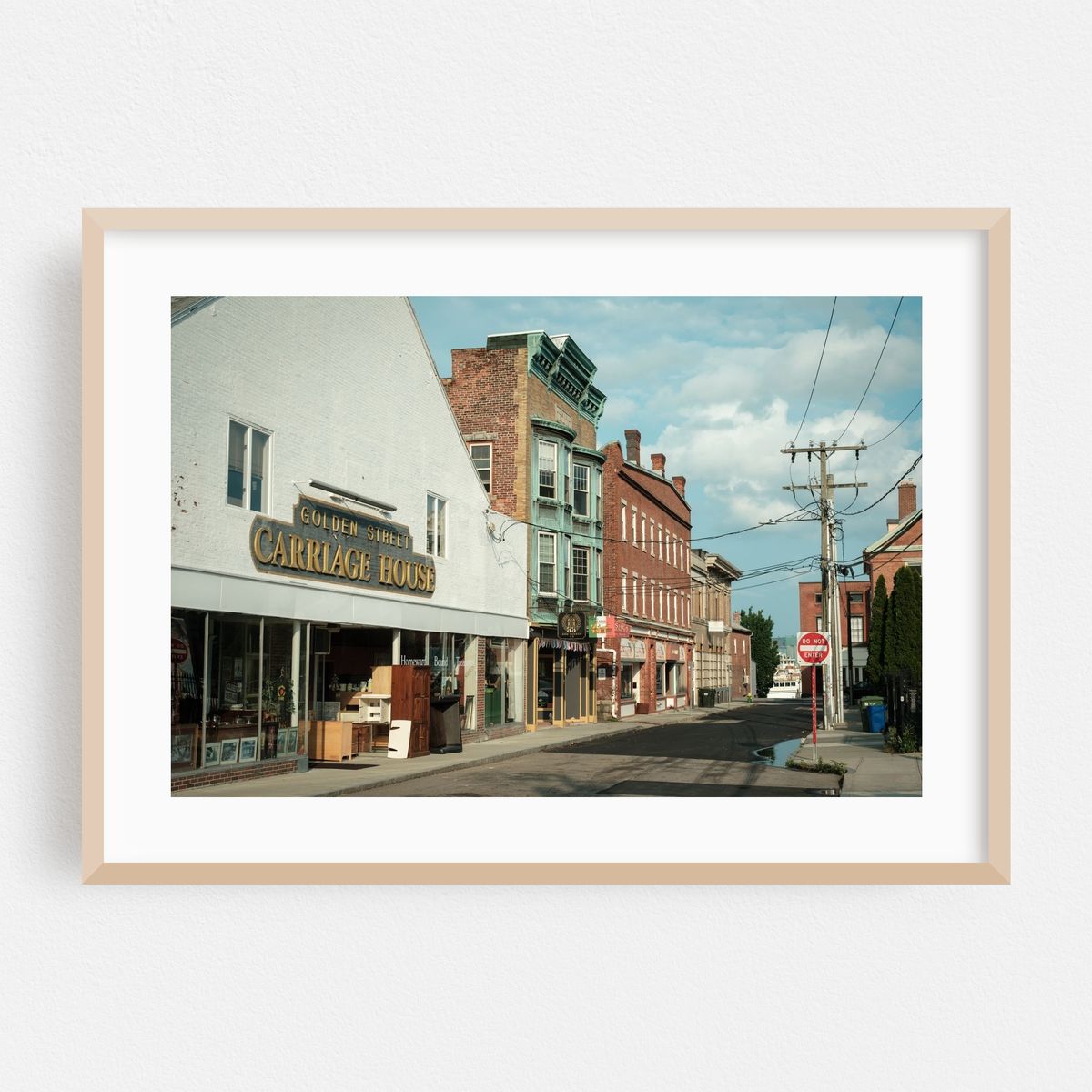Golden Street, New London 03 – image 1 of 6