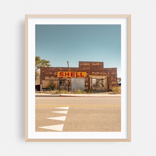 Abandoned Shell Station in Goldfield 02