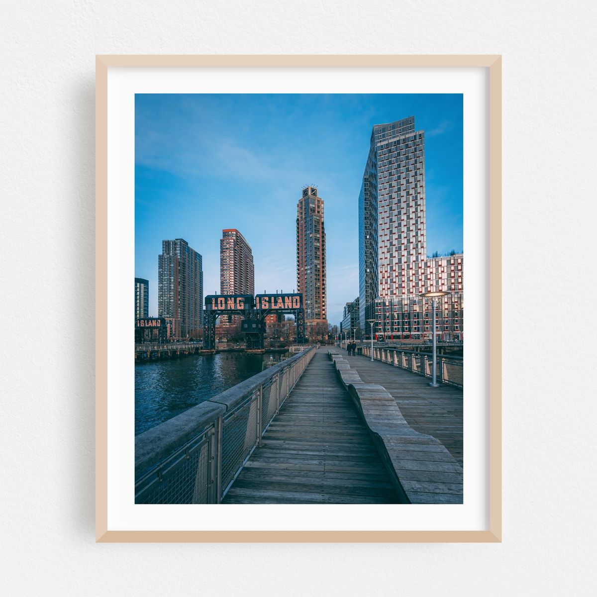 Gantry Plaza Piers – image 1 of 12