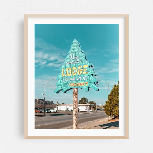 Blue Spruce Motel 02