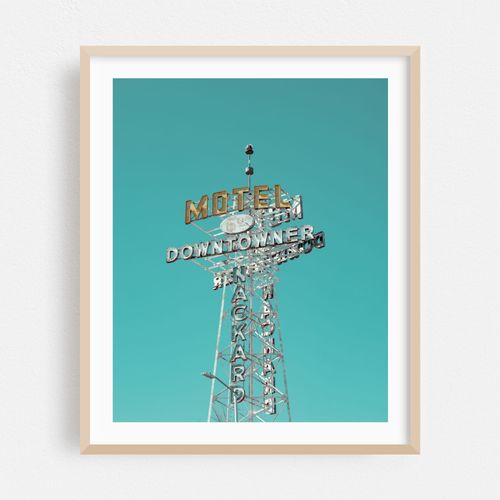 Downtowner Motel 01