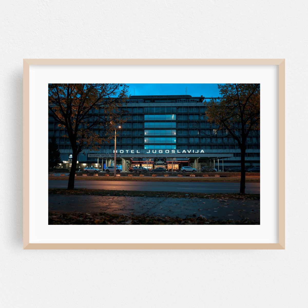 Hotel Jugoslavija, Belgrade 03 – image 1 of 6