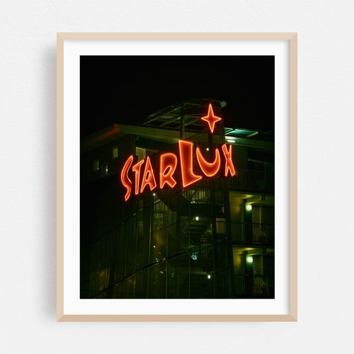 Starlux Hotel, Wildwood 02