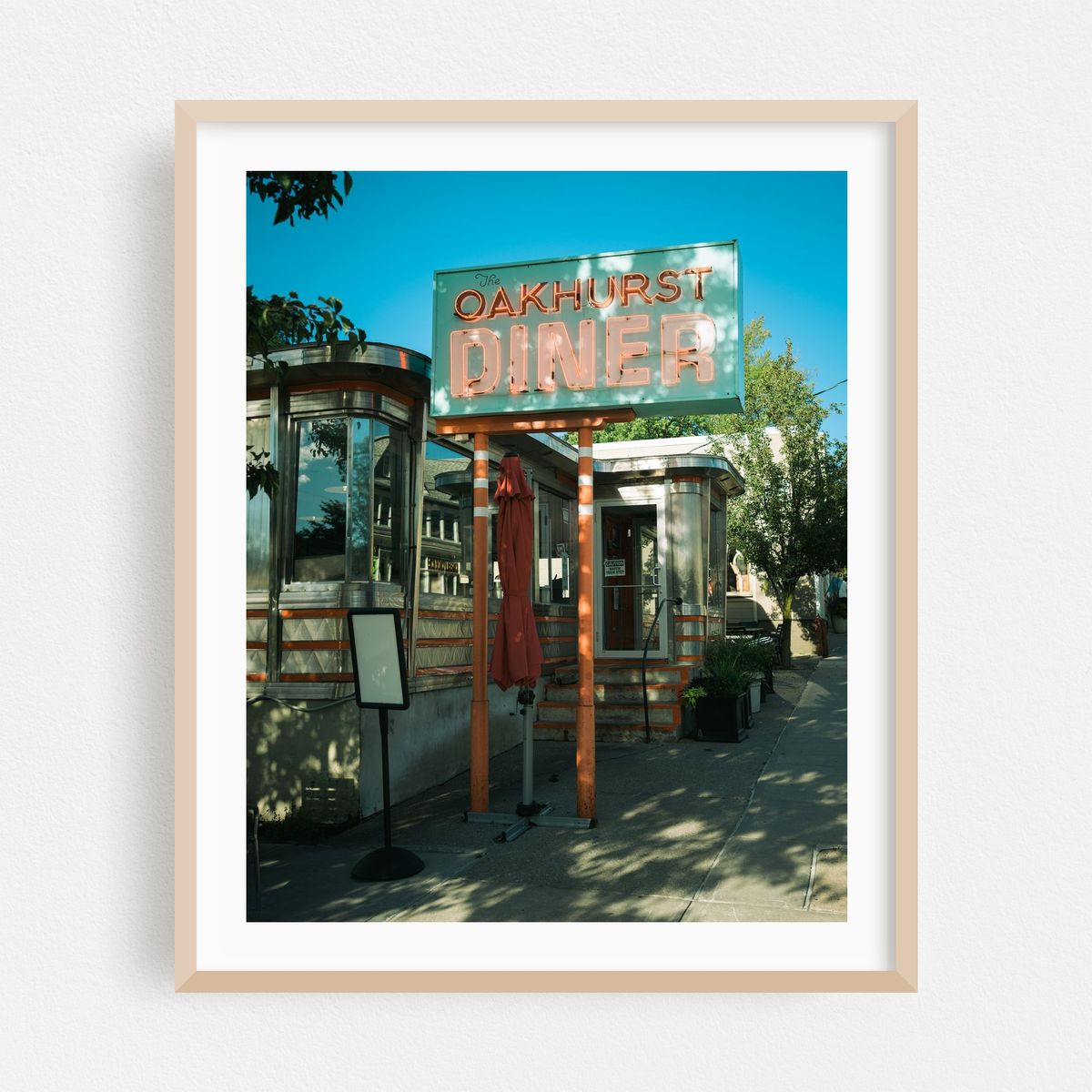 Oakhurst Diner, Millerton – image 1 of 12
