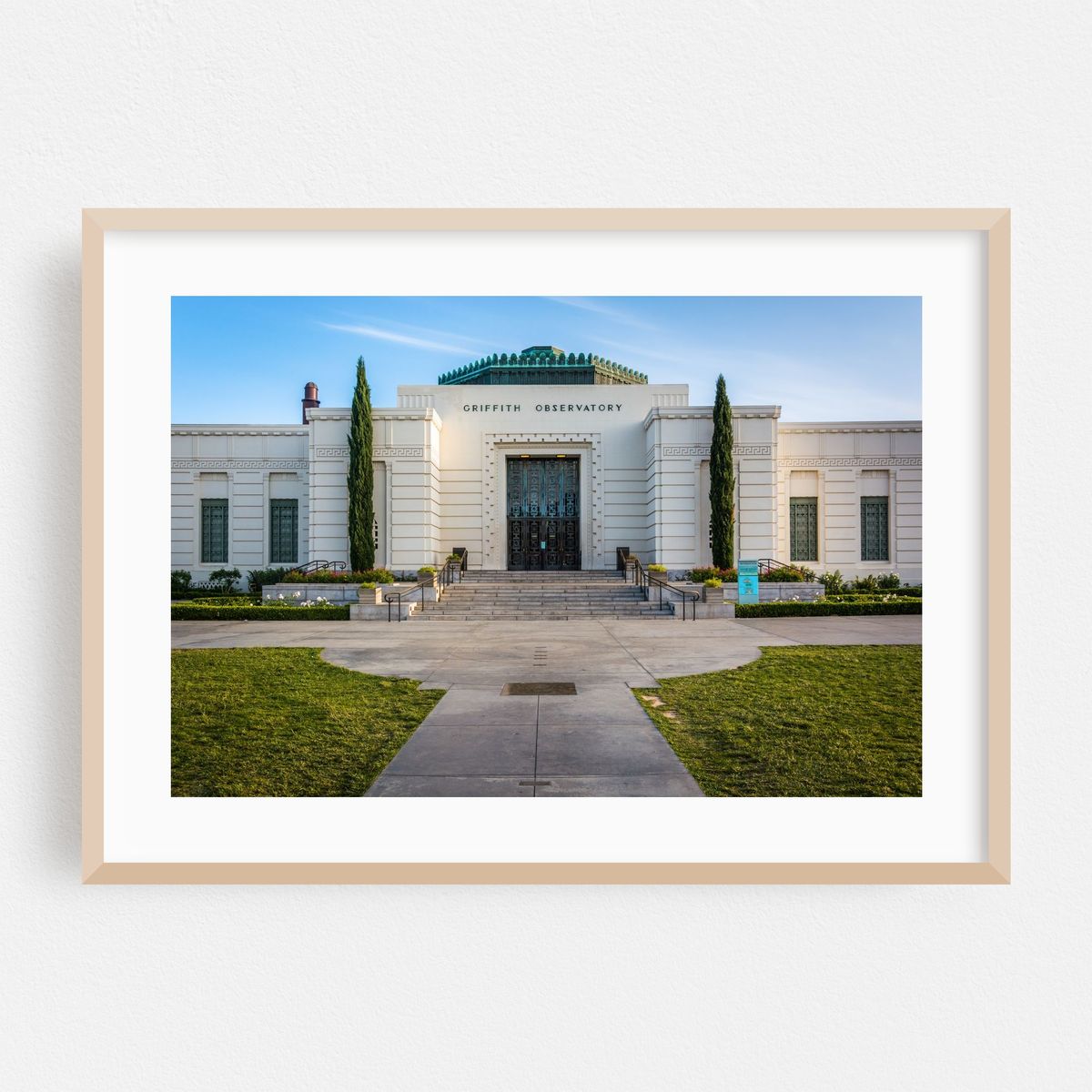 Griffith Observatory, Los Angeles – image 1 of 6