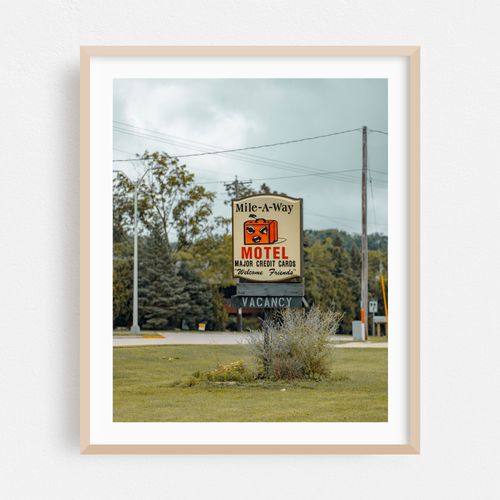 Mile-A-Way Motel 02