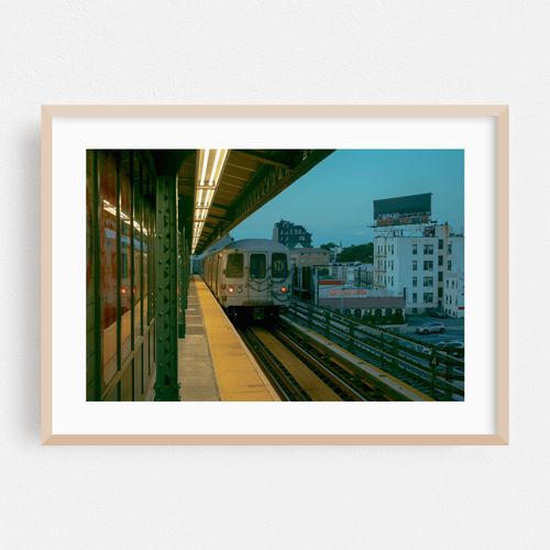 N Train at Astoria Blvd, Queens