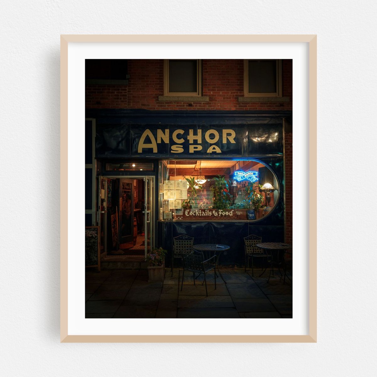 Anchor Spa, New Haven – image 1 of 12