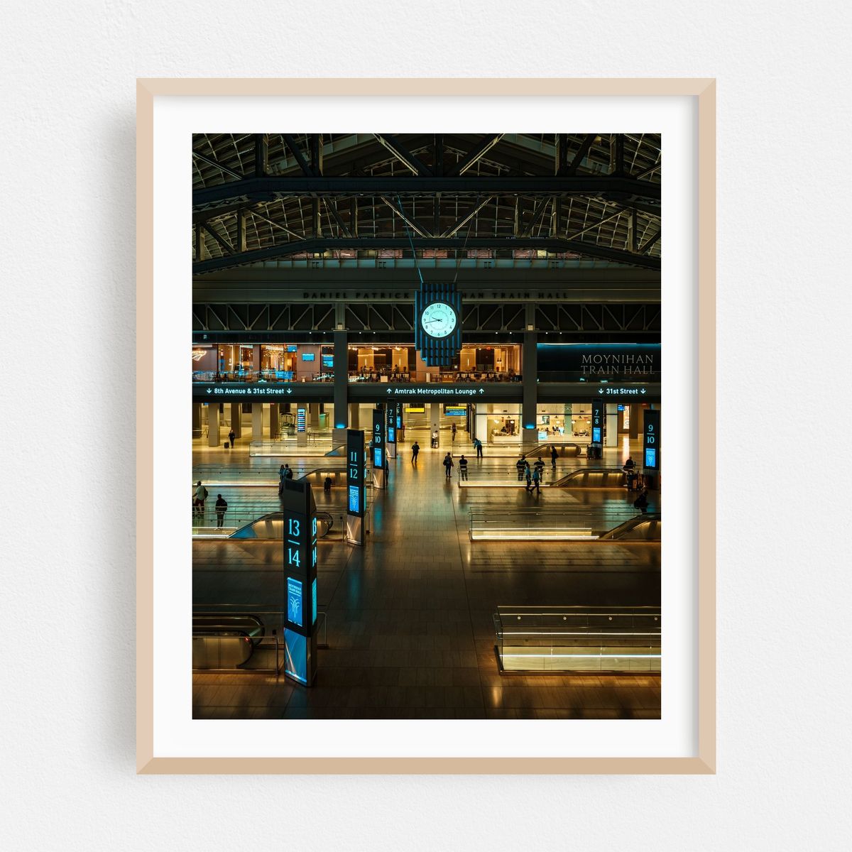 Moynihan Train Hall, Manhattan 02 – image 1 of 12