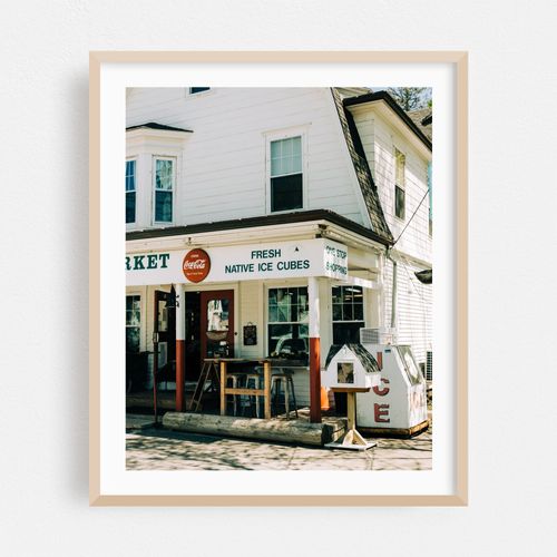Town Landing Market, Falmouth 01