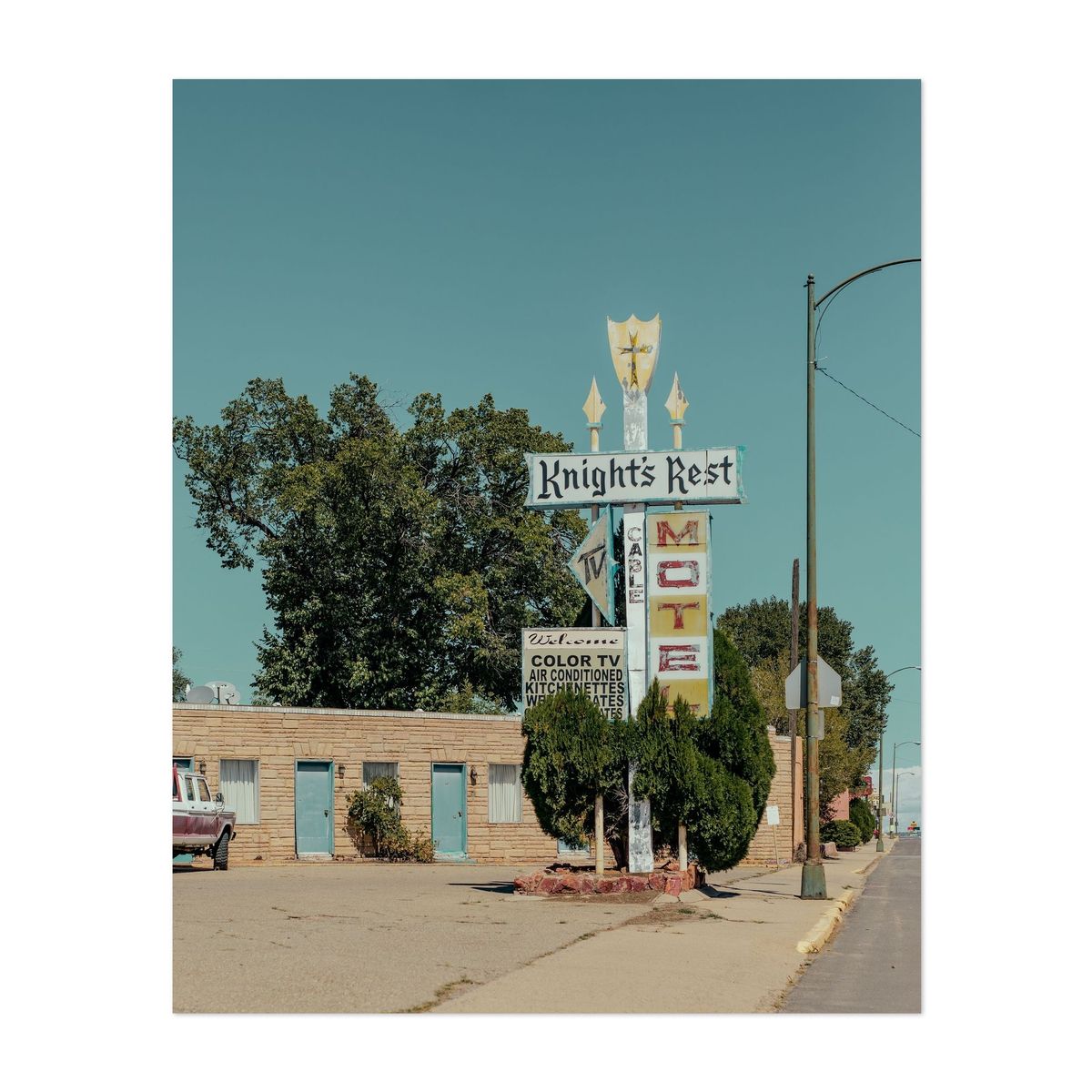 Knight's Rest Motel – image 1 of 2