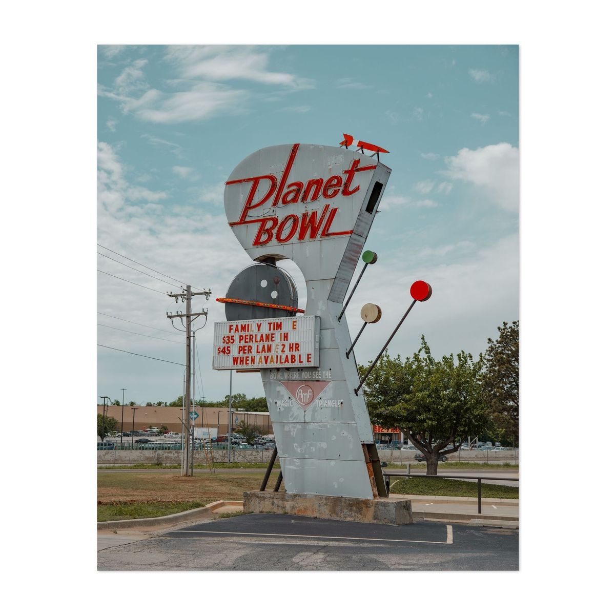 Planet Bowl 01 – image 1 of 2