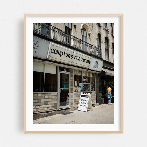 Compton's Restaurant, Saratoga Springs