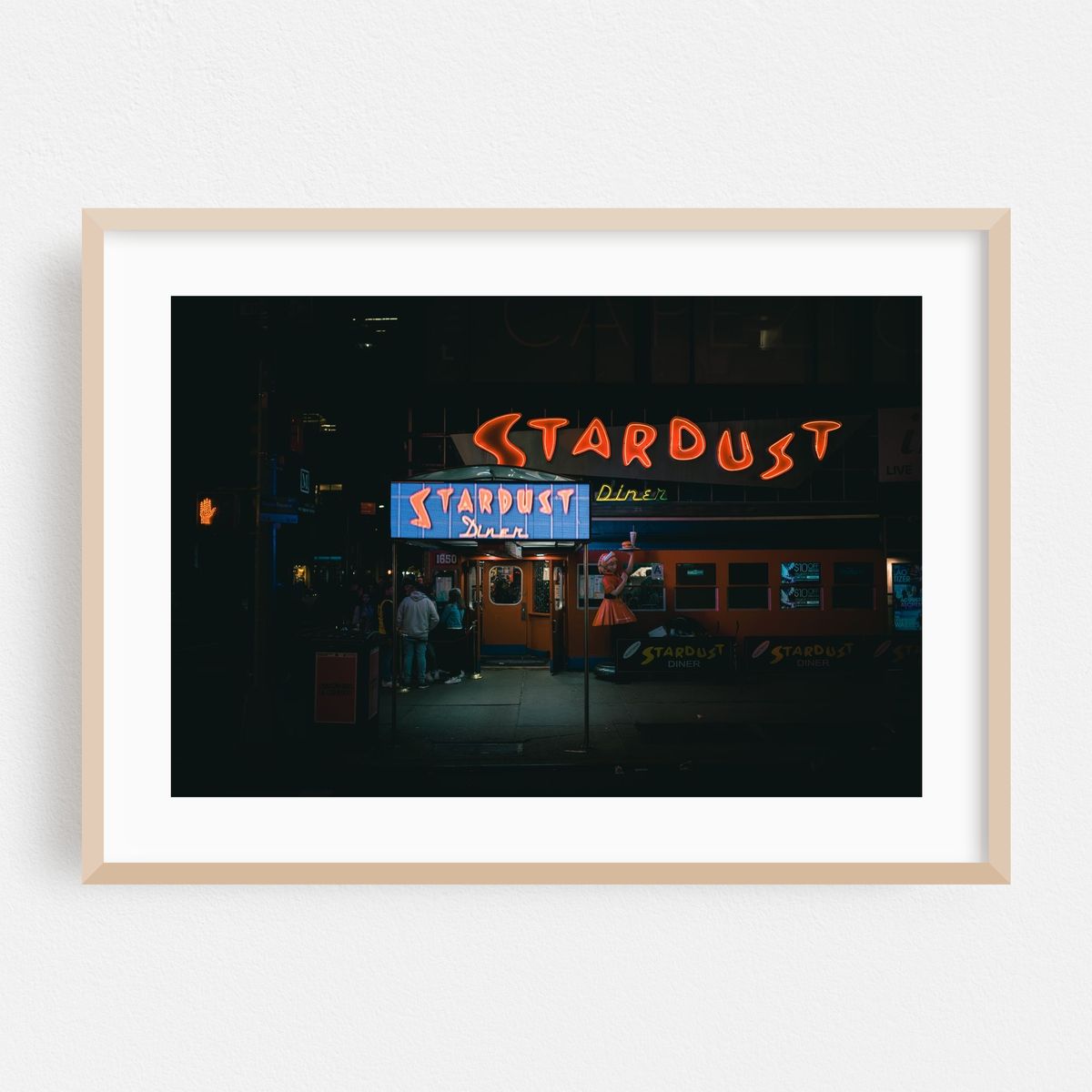 Ellen's Stardust Diner 01 – image 1 of 6