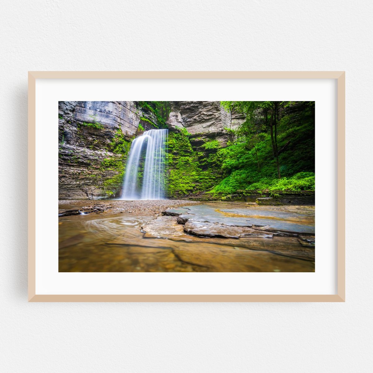 Eagle Cliff Falls – image 1 of 6