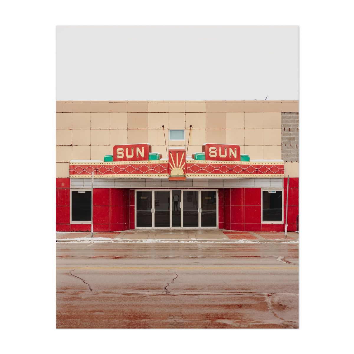 Sun Theatre 01 – image 1 of 2
