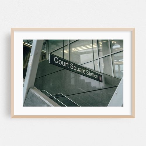 Court Square Station, Queens