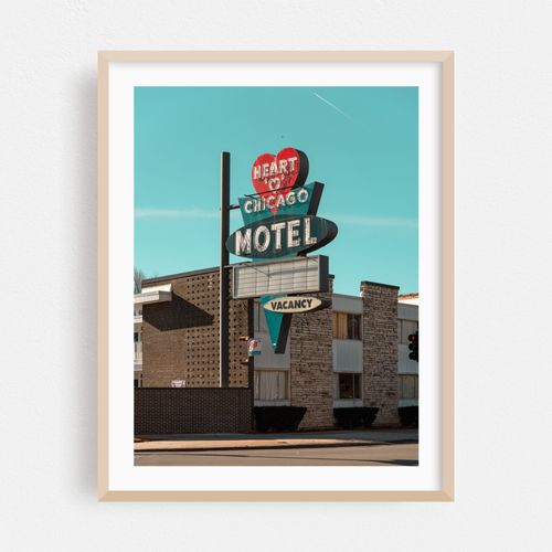 Heart O' Chicago Motel 02