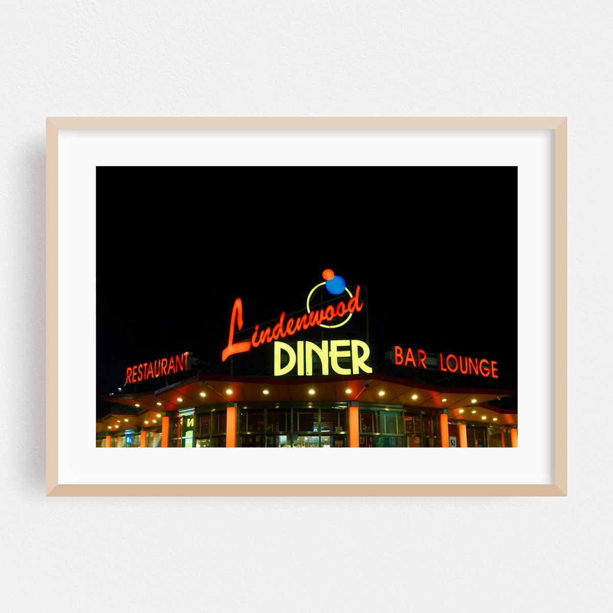 Lindenwood Diner 02 – image 1 of 6