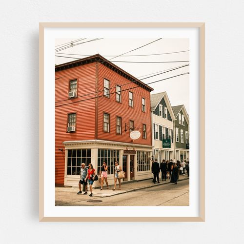 Strolling Newport