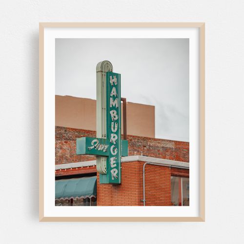 Hamburger Inn 02