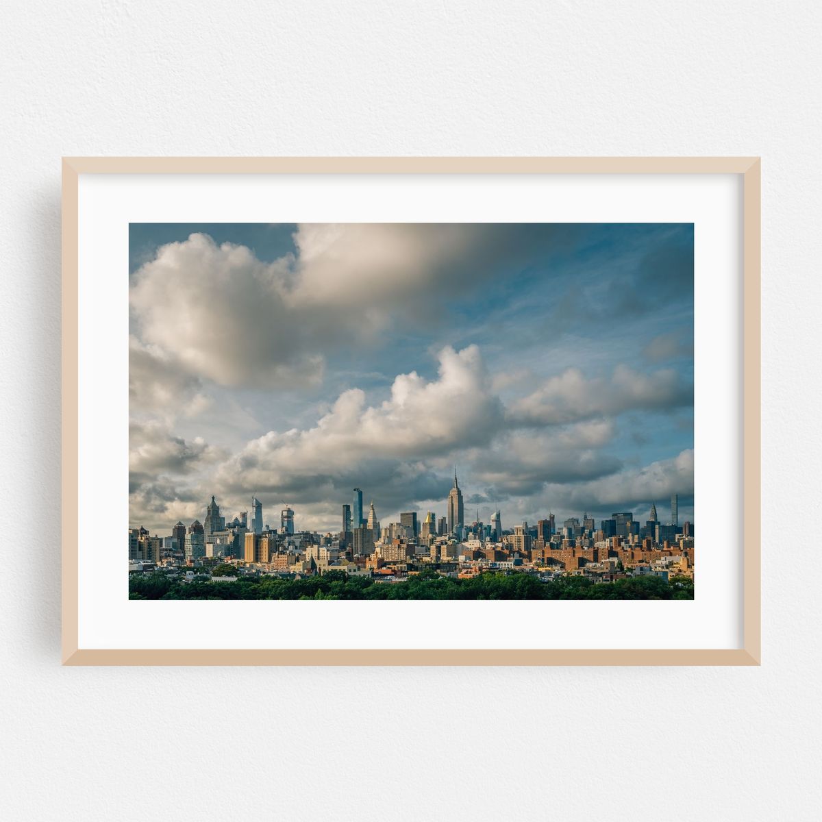 Manhattan Skyline from East Village – image 1 of 6