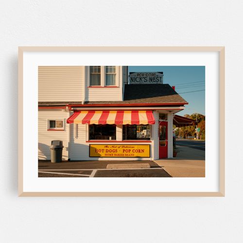 Nick's Nest, Holyoke
