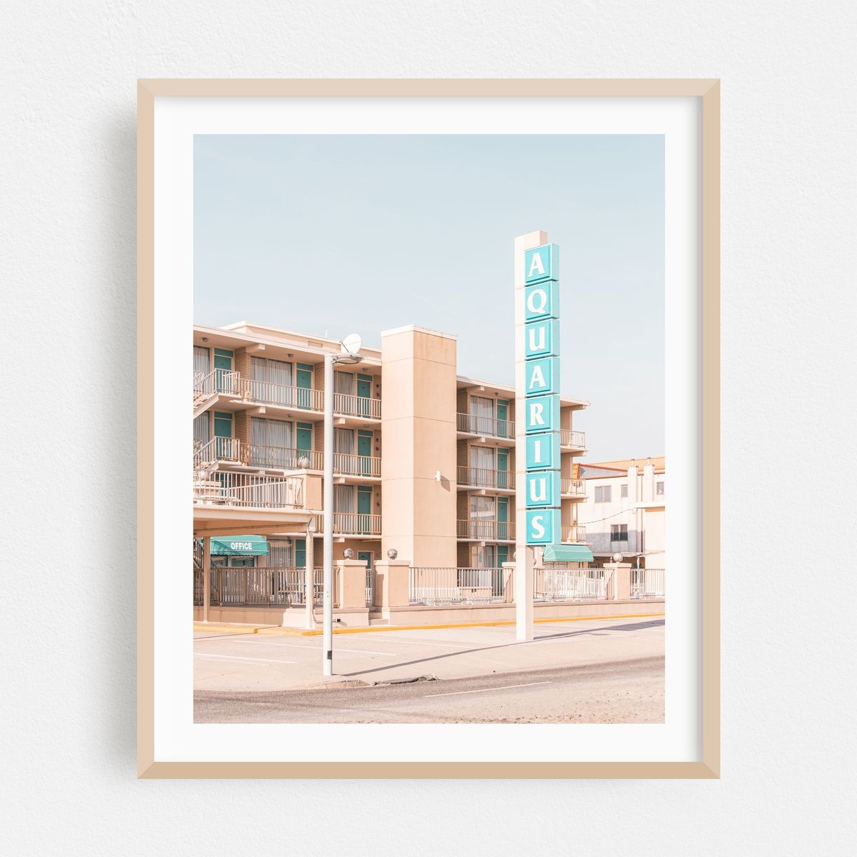 Aquarius – image 1 of 12