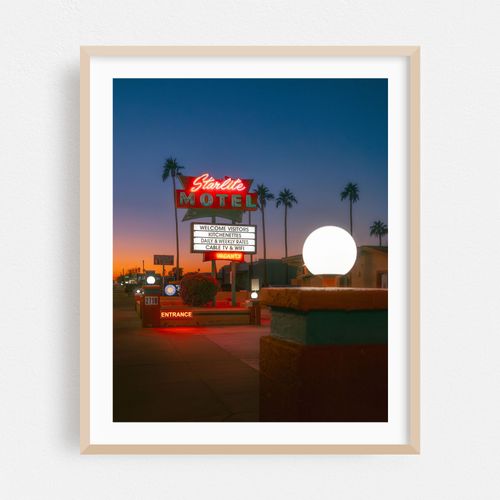 Starlite Motel 06