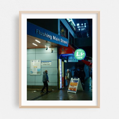 Flushing Main Street LIRR 04