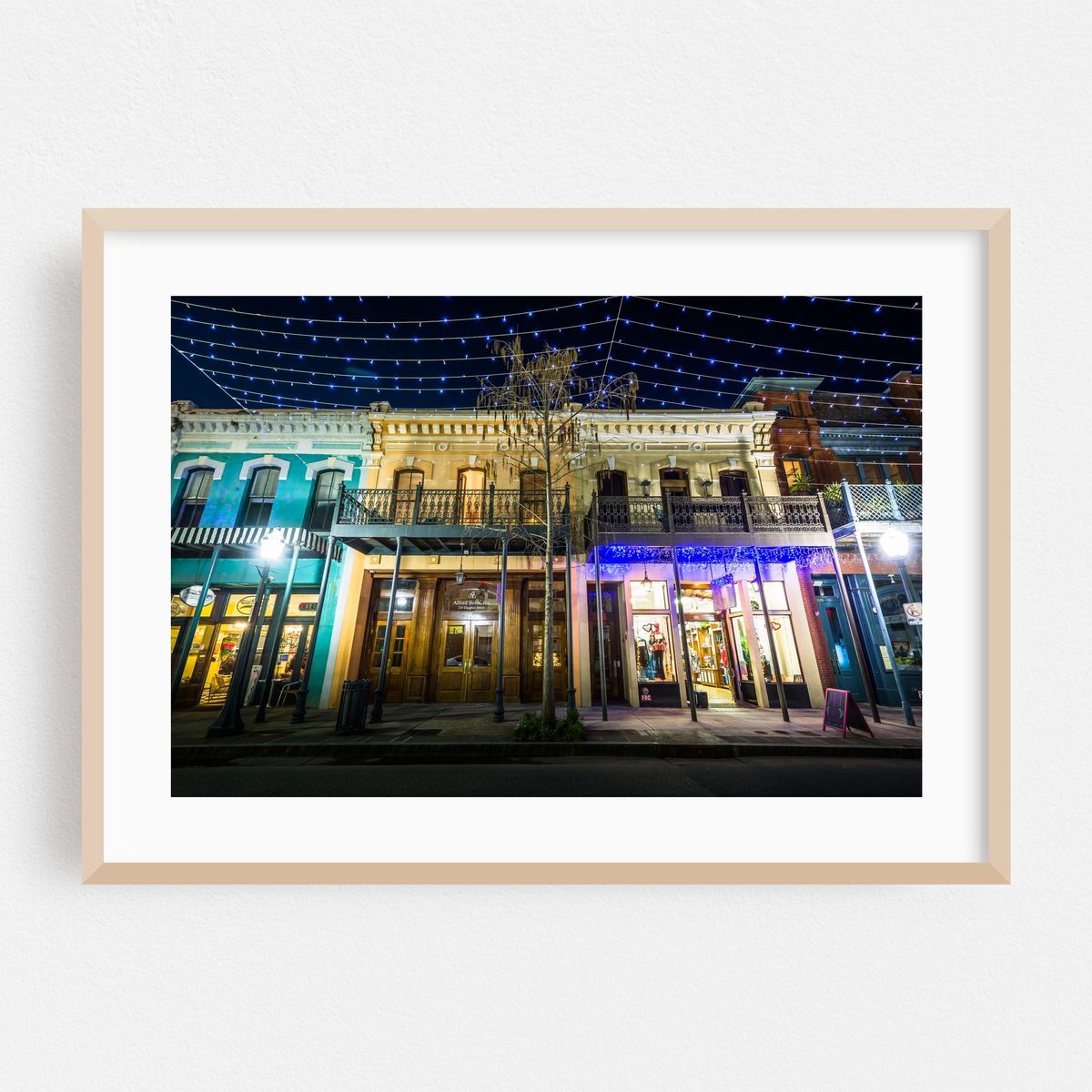 Lights on Dauphin – image 1 of 6