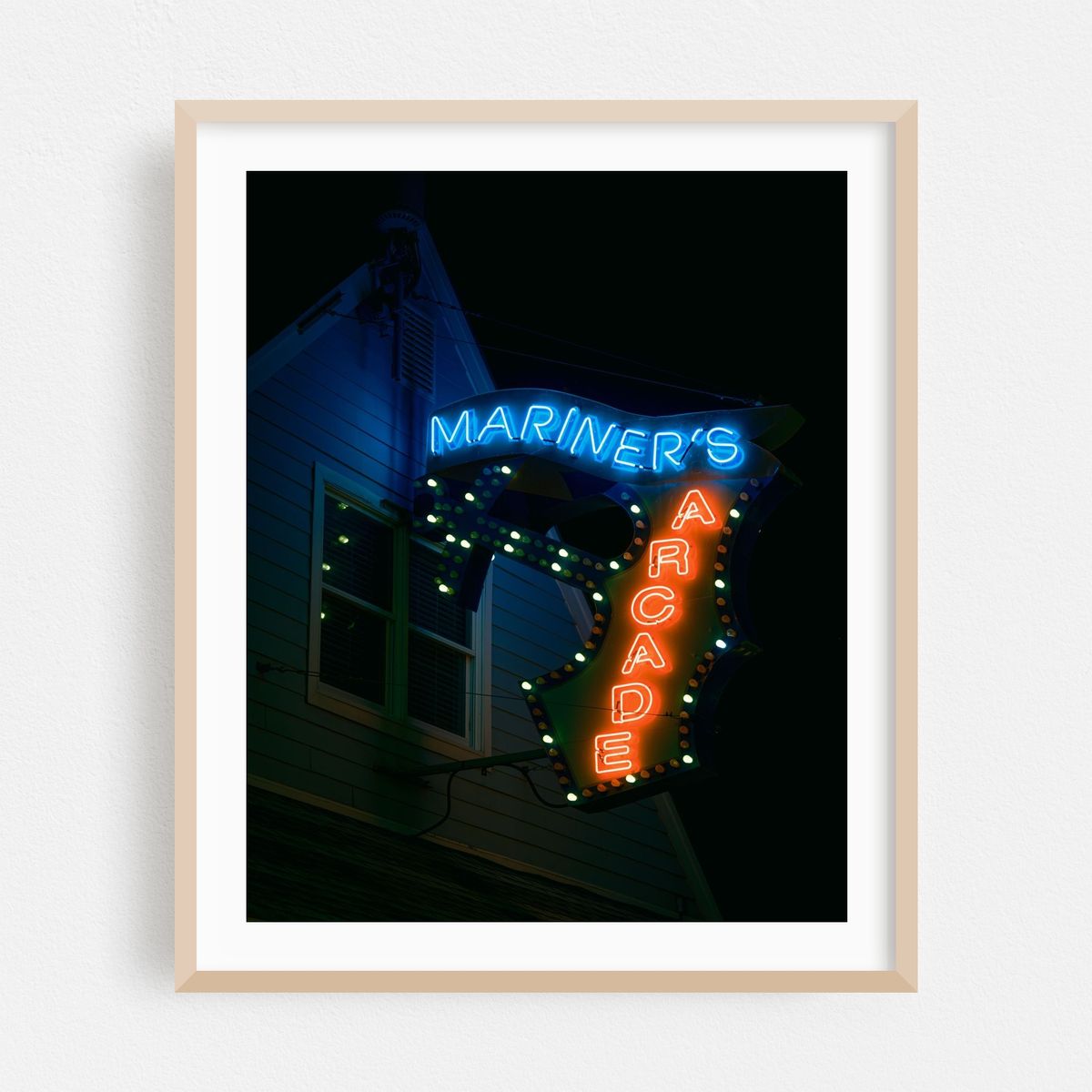 Mariners Arcade Neon, Wildwood – image 1 of 12