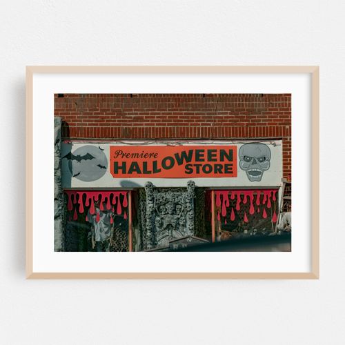 Foy's Halloween Store 03