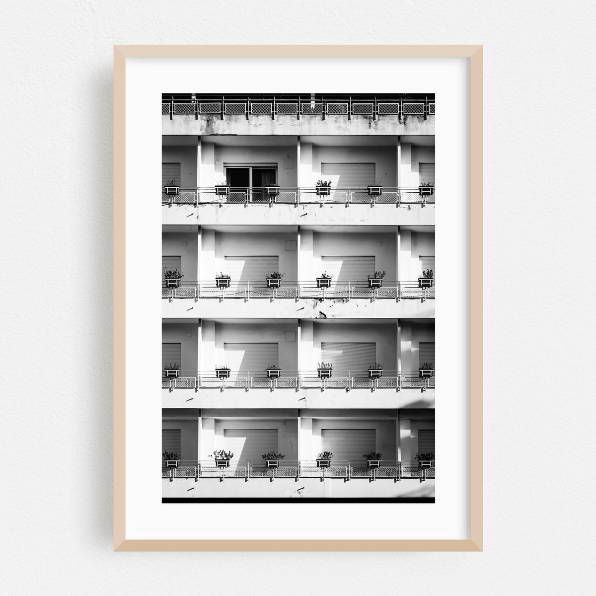 Maiori Architectural 01 B&W – image 1 of 16