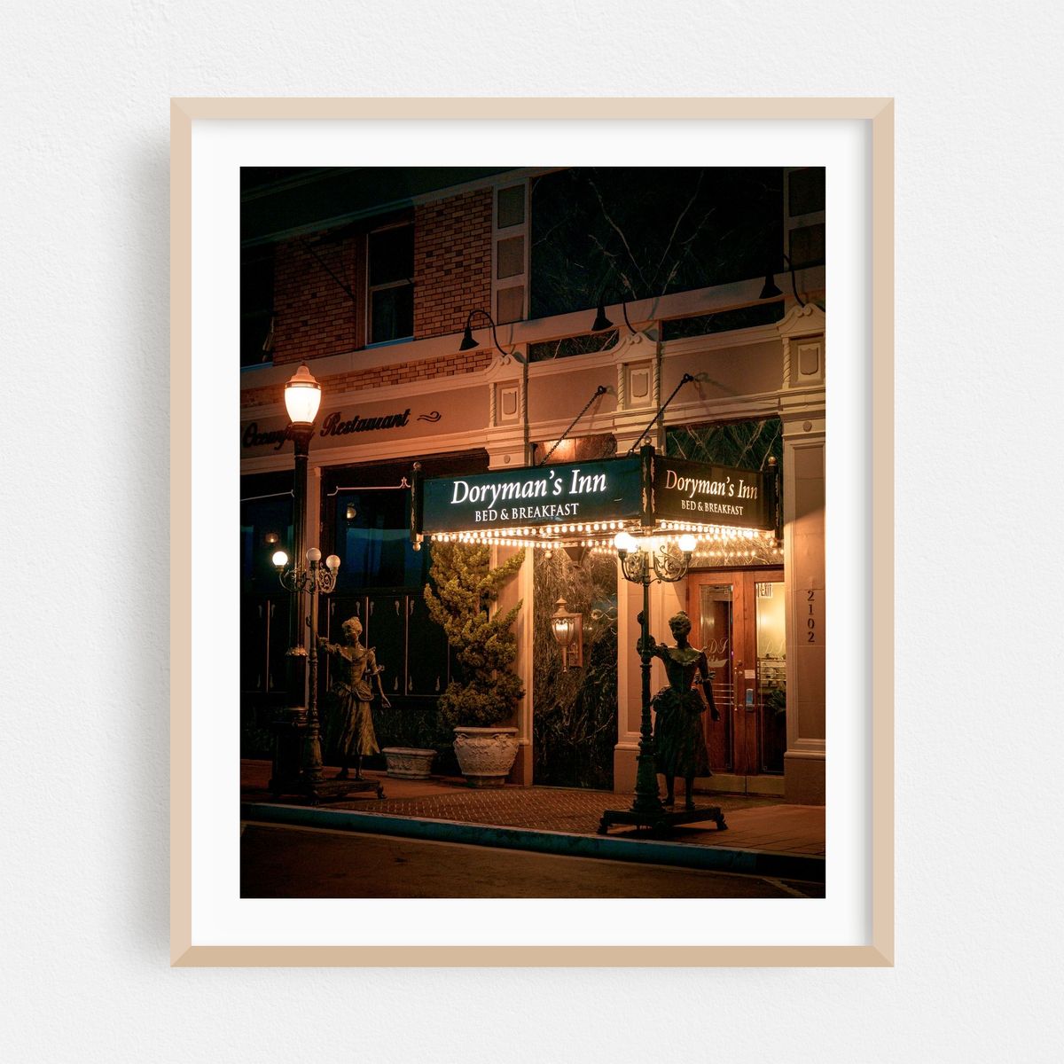 Doryman's Inn, Newport Beach – image 1 of 12