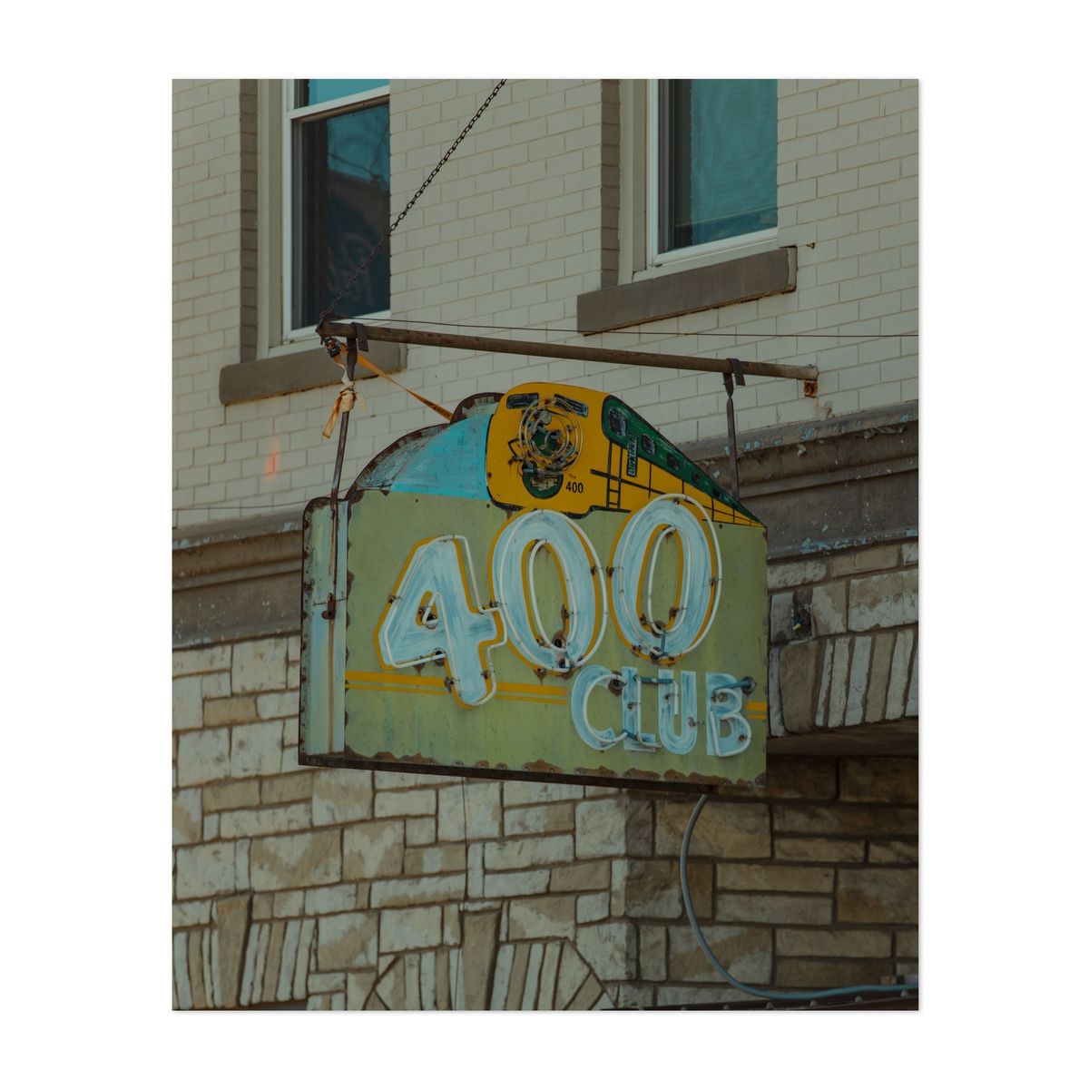400 Club – image 1 of 2