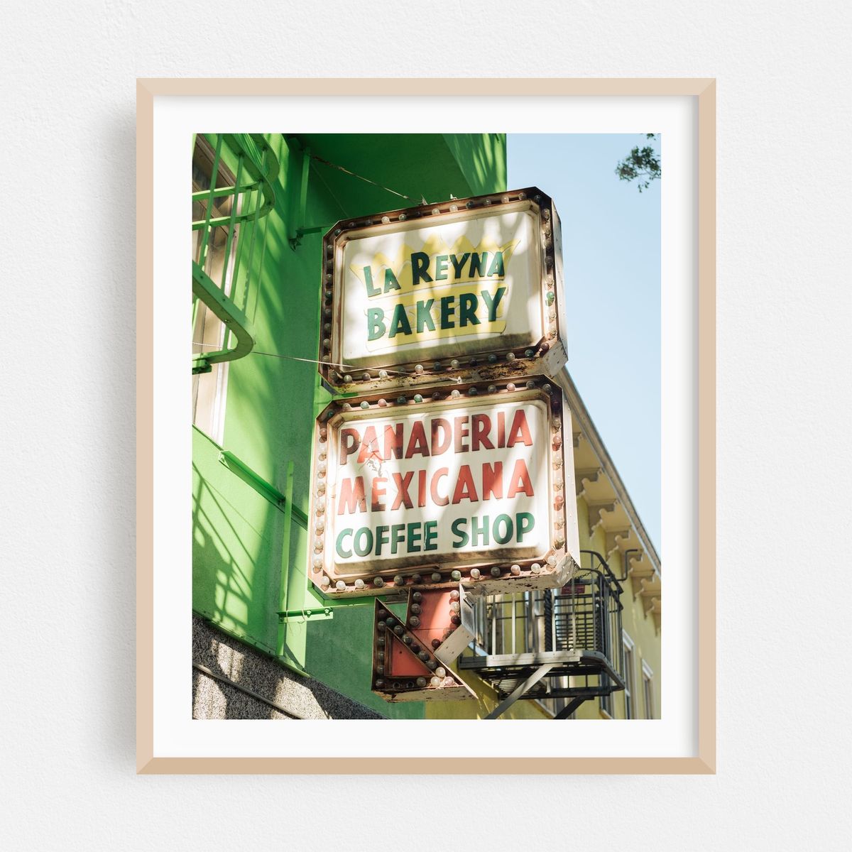 La Reyna Bakery & Coffee Shop – image 1 of 12