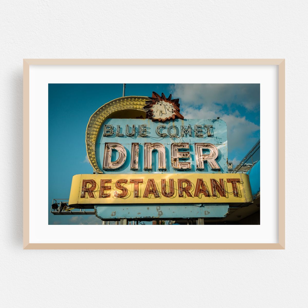 Blue Comet, Hazleton – image 1 of 9