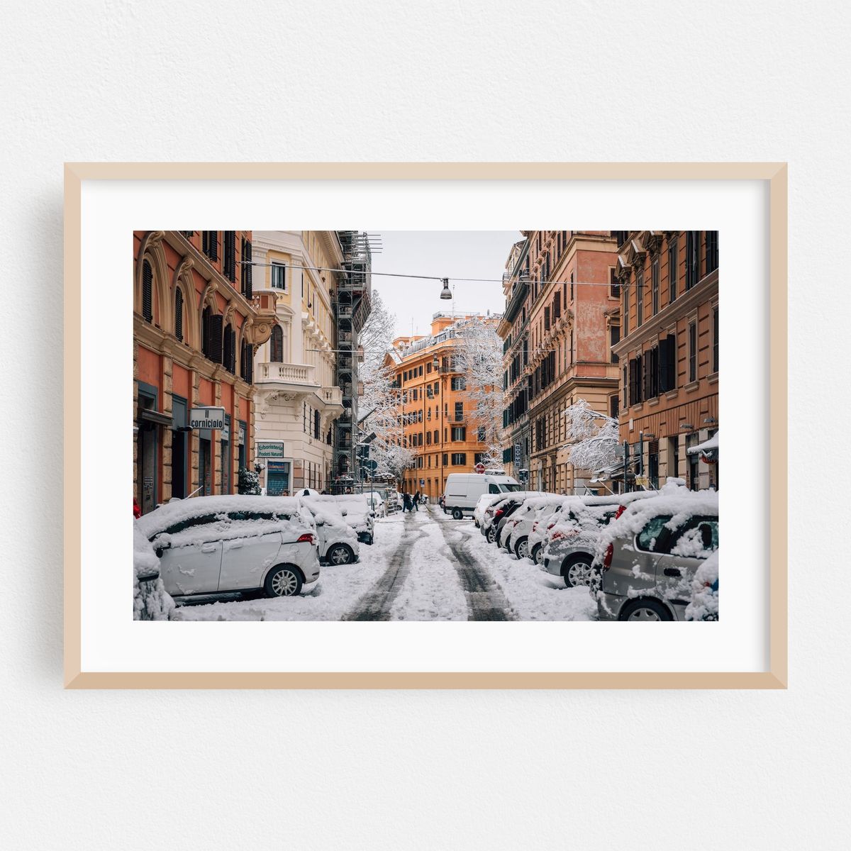 Snowy Day in Prati, Rome 02 – image 1 of 6