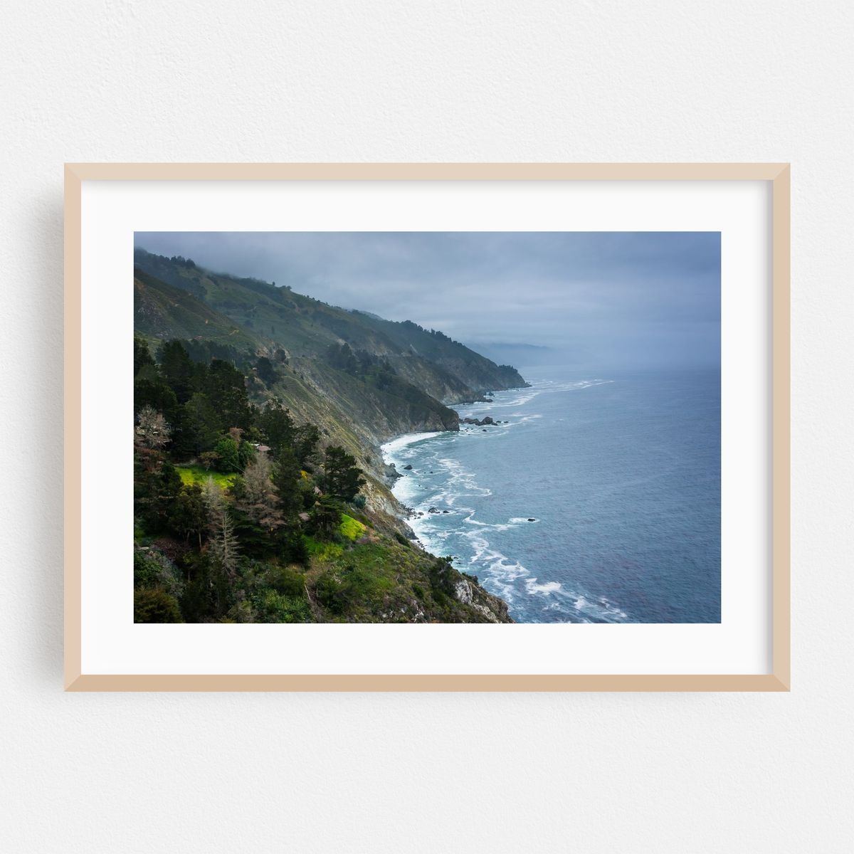 Pacific Coastline in Big Sur – image 1 of 6