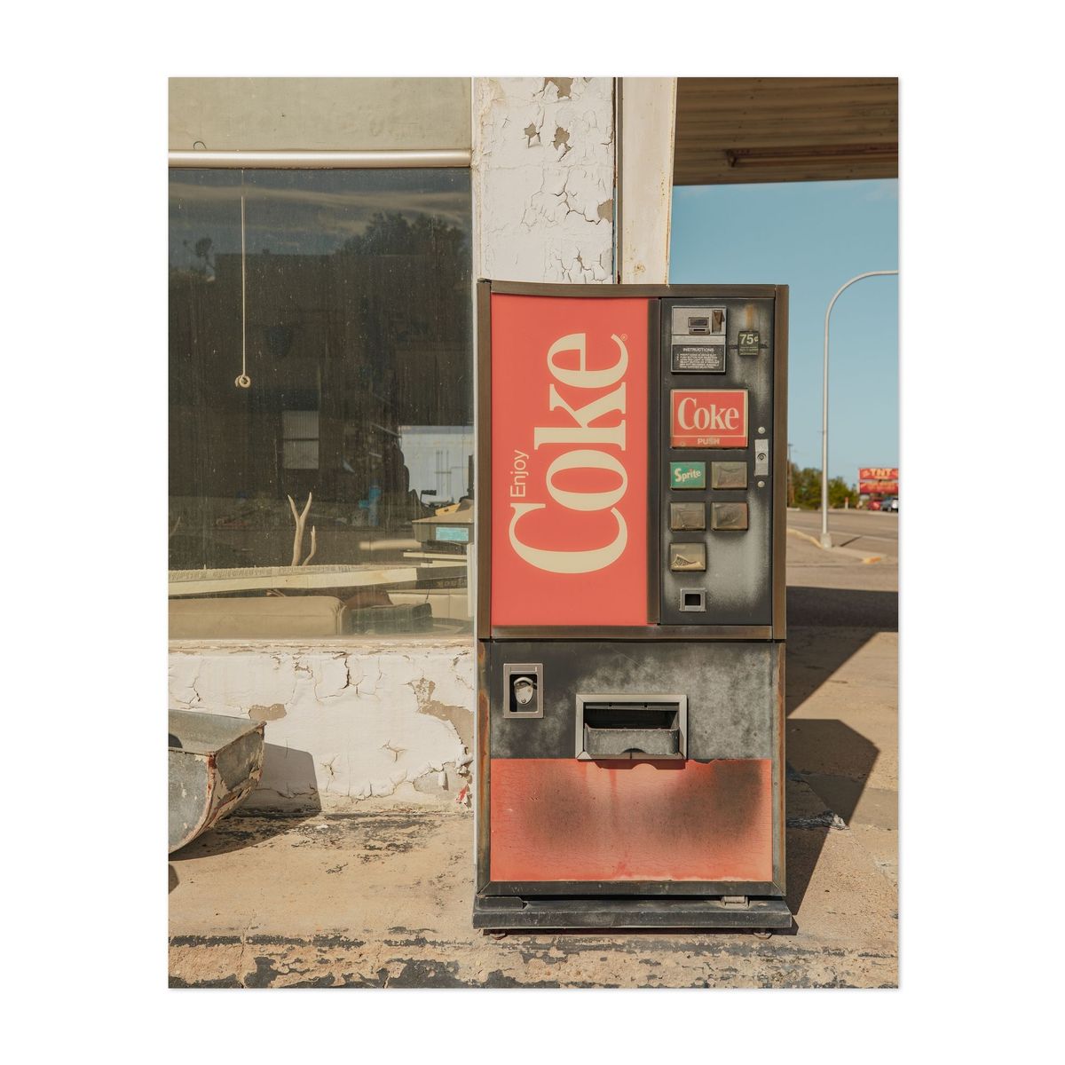 Service Station in Vaughn 02 – image 1 of 2