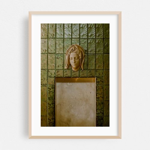 The Madonna on Green Tile - Malbis