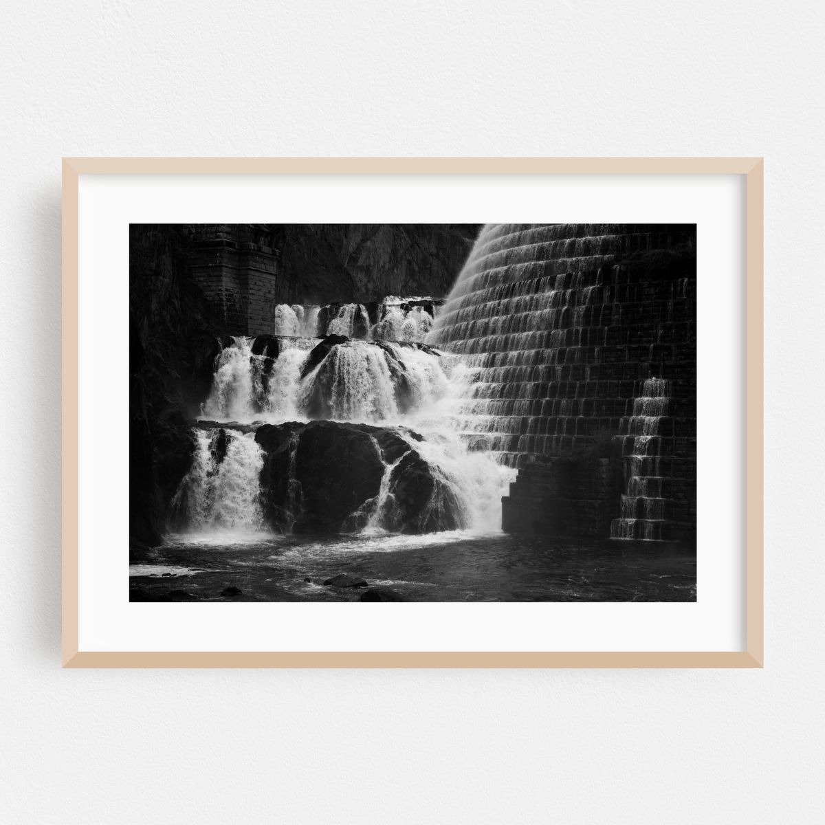 New Croton Dam 02 – image 1 of 6